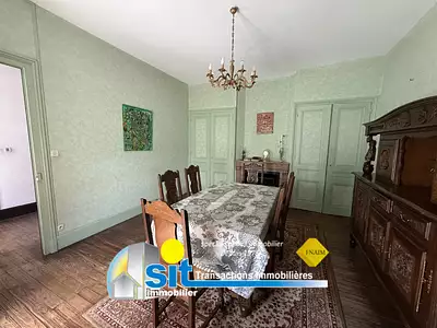 Maison, 198 m²