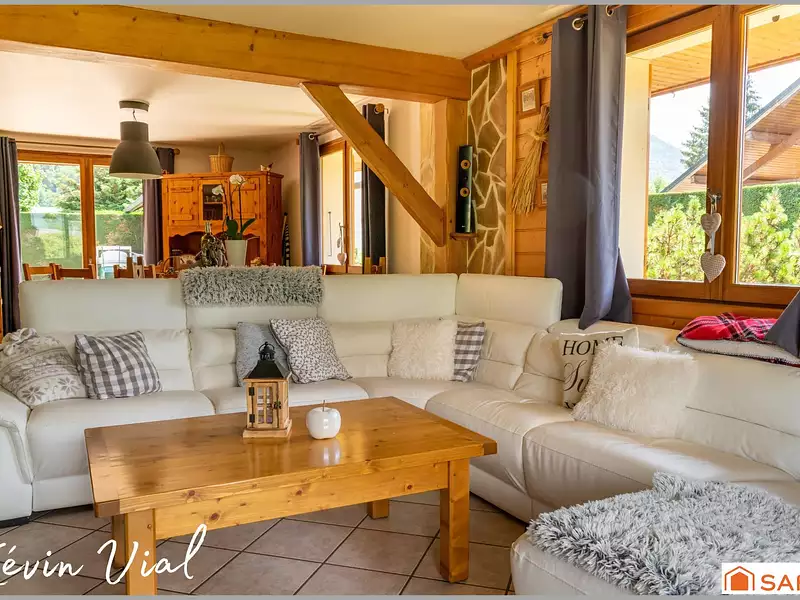 Maison, 180 m²