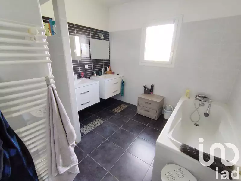 Maison, 140 m²