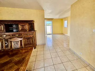 Maison, 75 m²