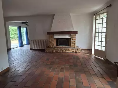 Maison, 196 m²