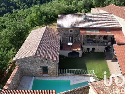 Maison, 170 m²
