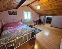 Maison, 216 m²