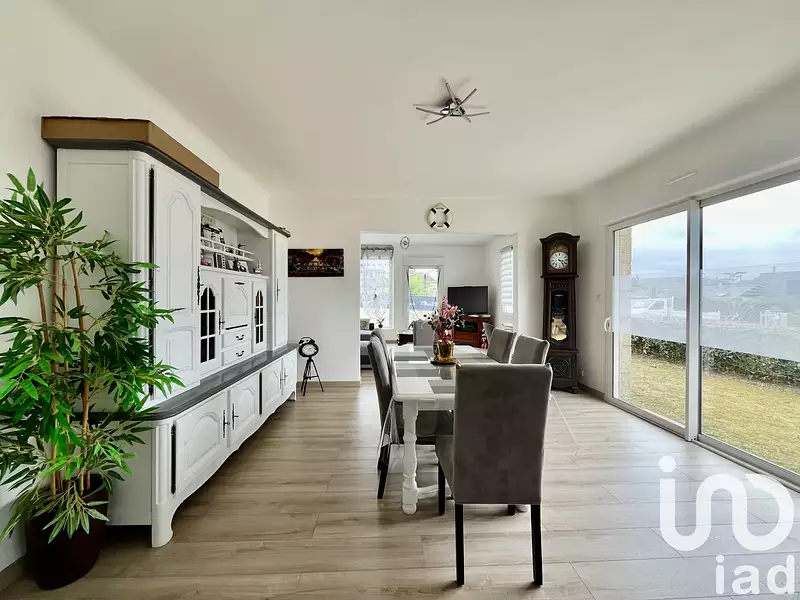 Maison, 170 m²