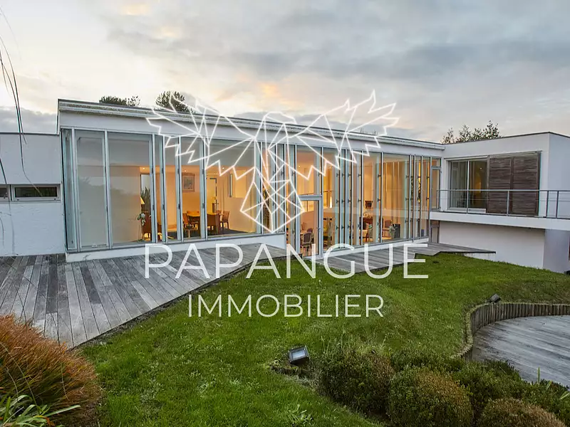Maison, 248 m²