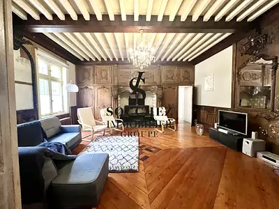Maison, 307 m²