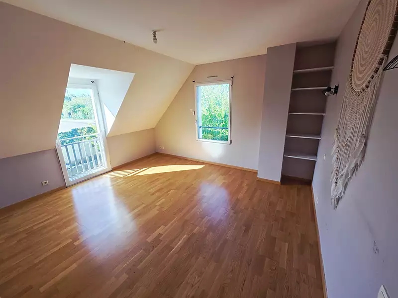 Maison, 169 m²