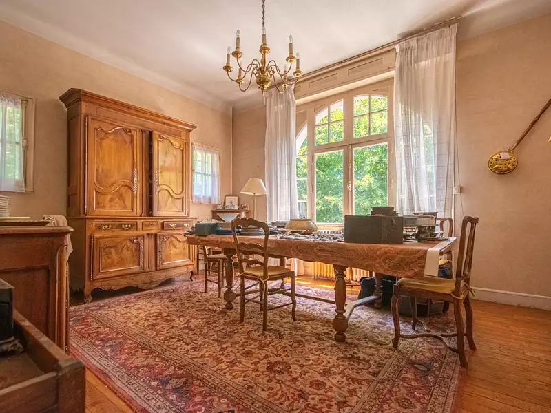 Maison, 295 m²