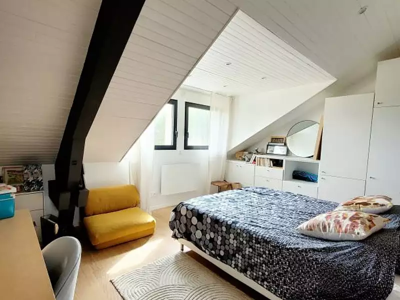 Maison, 210 m²