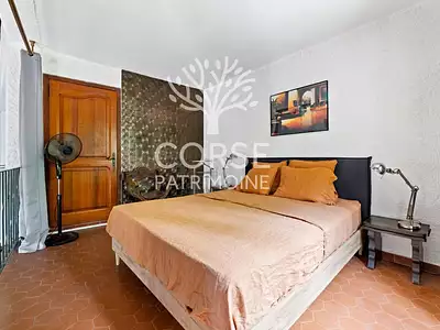 Maison, 206 m²