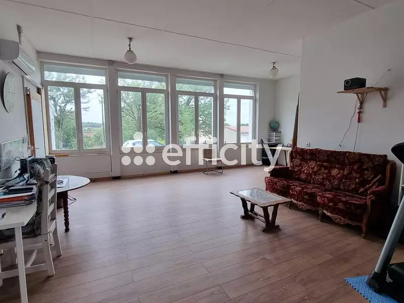 Maison, 205 m²