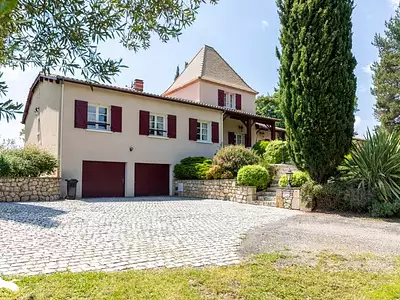 Maison, 208 m²