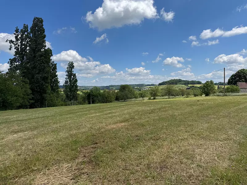 Terrain, 3 309 m²