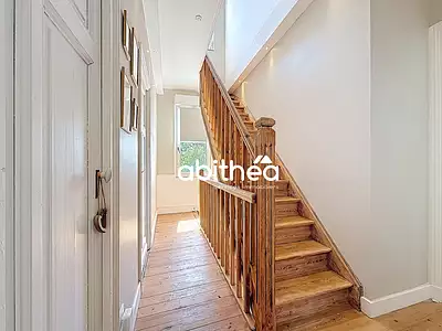 Maison, 169 m²