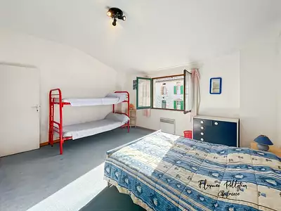 Maison, 325 m²