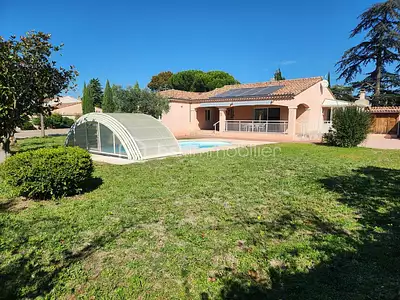 Maison, 174 m²