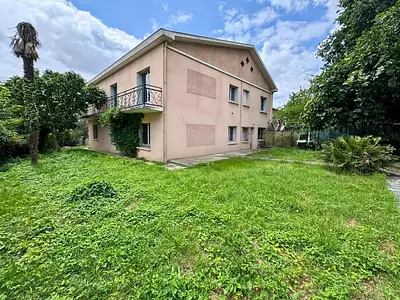 Maison, 248 m²