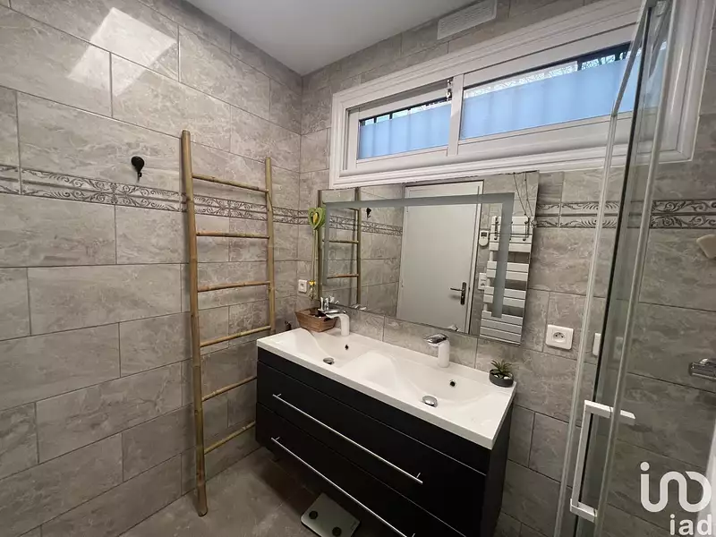 Maison, 143 m²