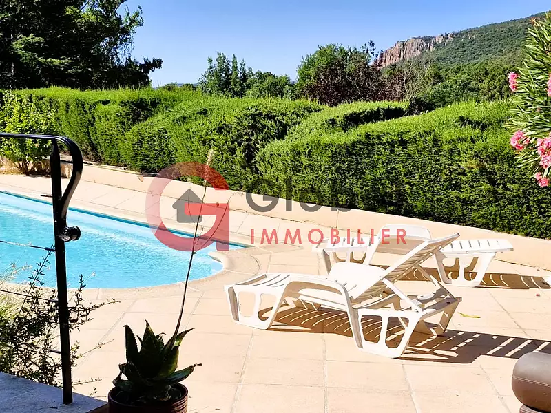 Maison, 115 m²