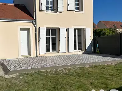 Maison, 77 m²