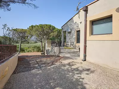 Maison, 320 m²