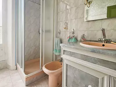 Maison, 265 m²