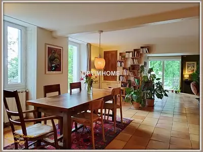 Maison, 208 m²