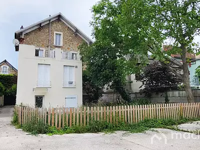 Maison, 206 m²