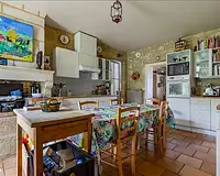 Maison, 270 m²