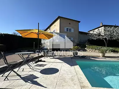 Maison, 158 m²