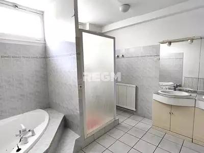 Maison, 200 m²
