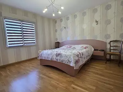 Maison, 229 m²