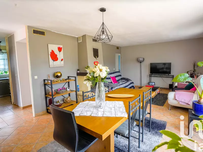 Maison, 84 m²