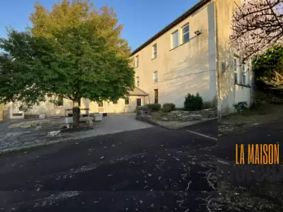 Maison, 469 m²