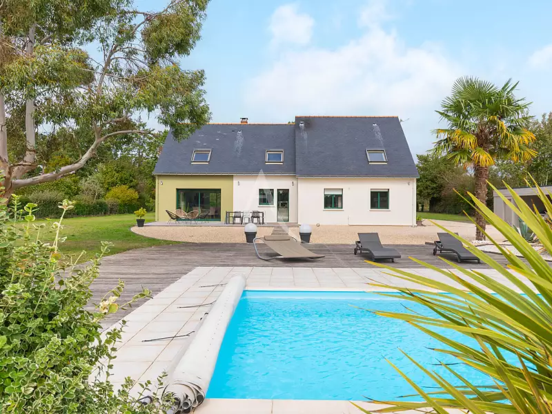 Maison, 205 m²