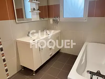 Maison, 153 m²