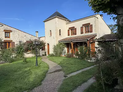Maison, 227,7 m²