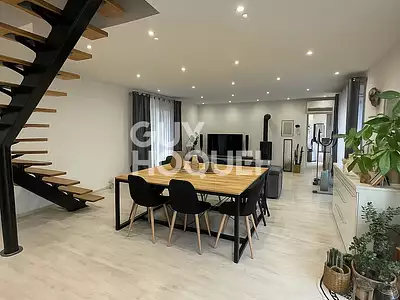 Maison, 146 m²
