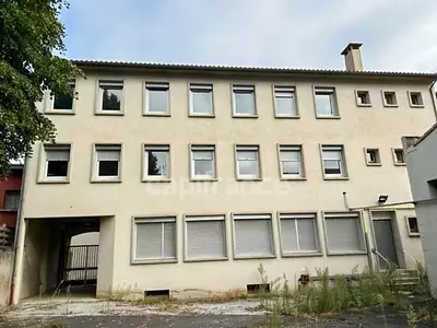 Immeuble, 170 m²