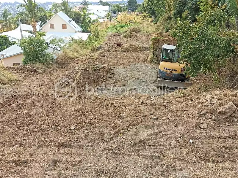 Terrain, 3 309 m²