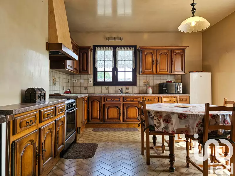 Maison, 214 m²