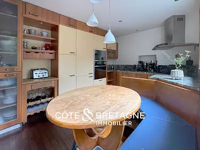 Maison, 204 m²