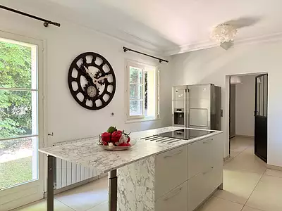 Maison, 185 m²