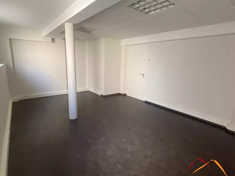 Divers, 248 m²