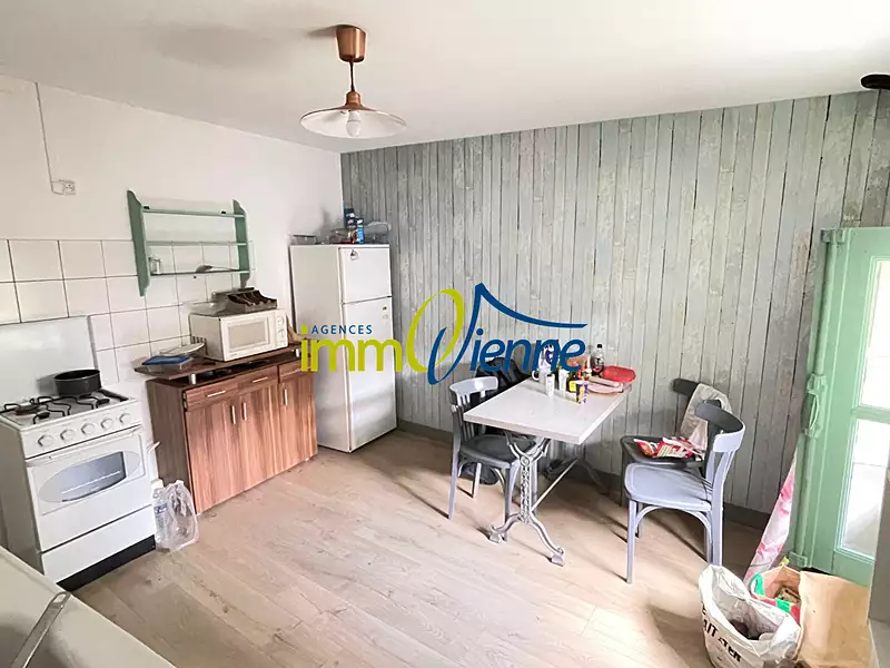 Immeuble, 120 m²