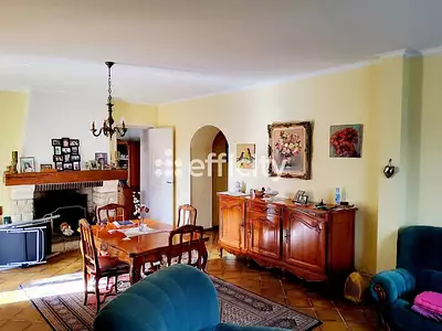 Maison, 230 m²