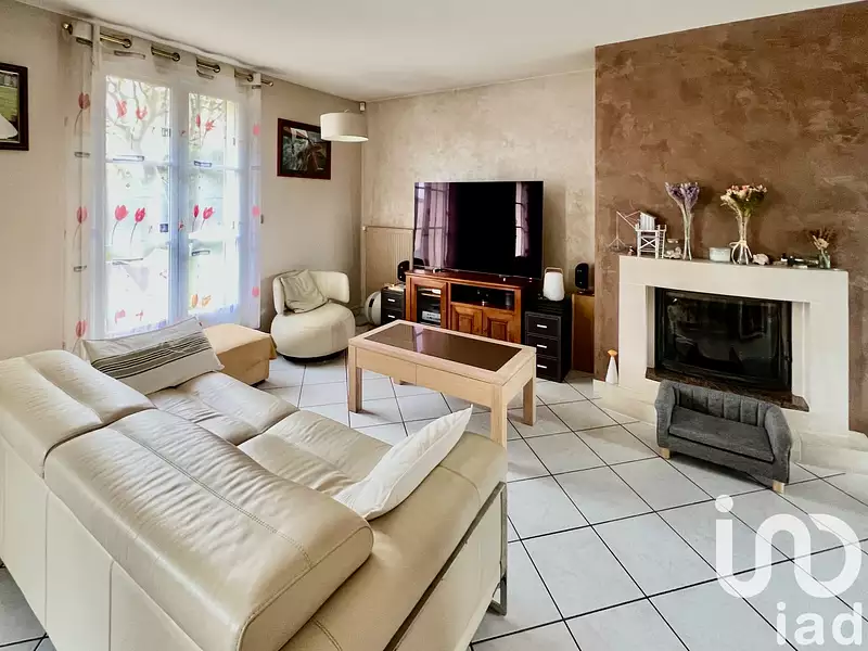 Maison, 168 m²