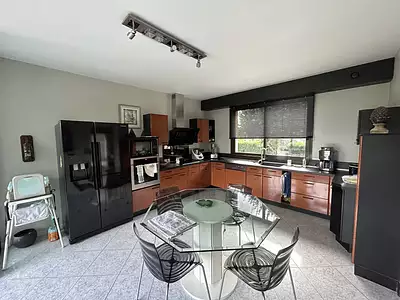 Maison, 230 m²