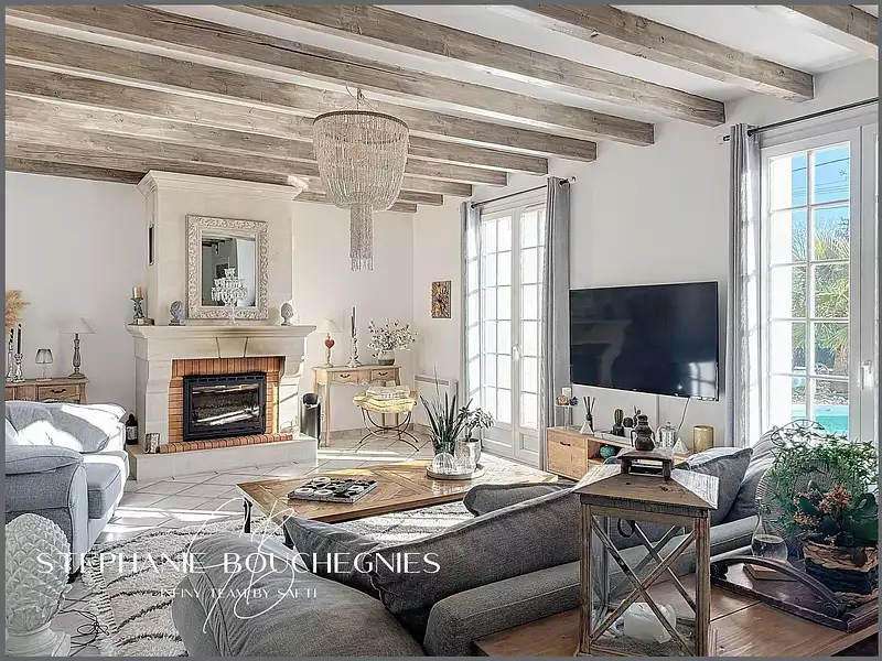 Maison, 169 m²