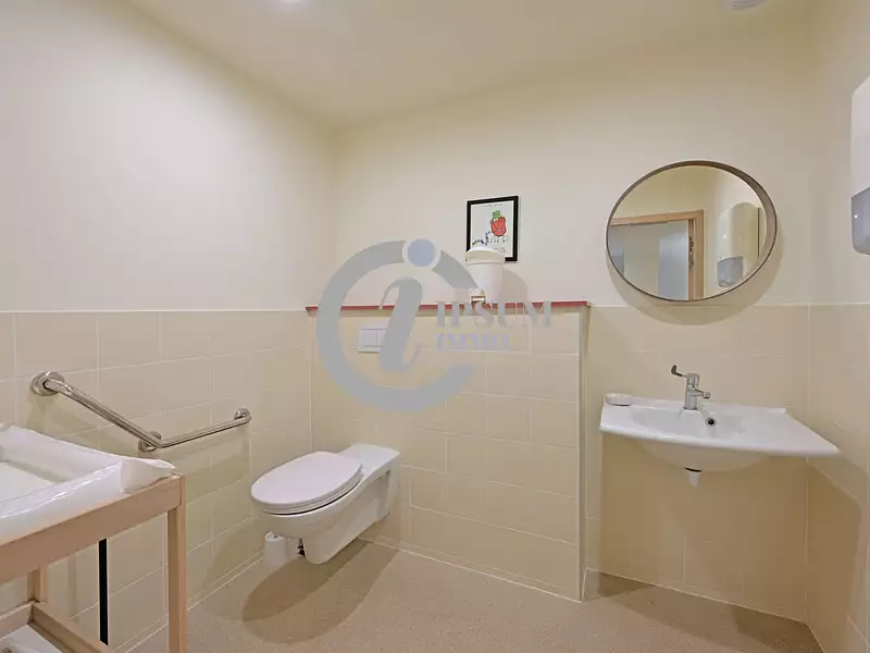 Divers, 15 m²